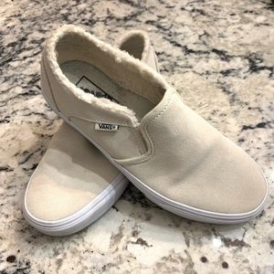 Vans slip in sherpa lined size 8.5